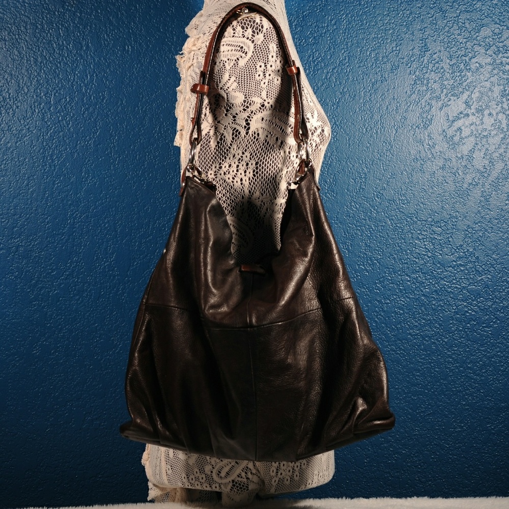 Leather large shoulder bag